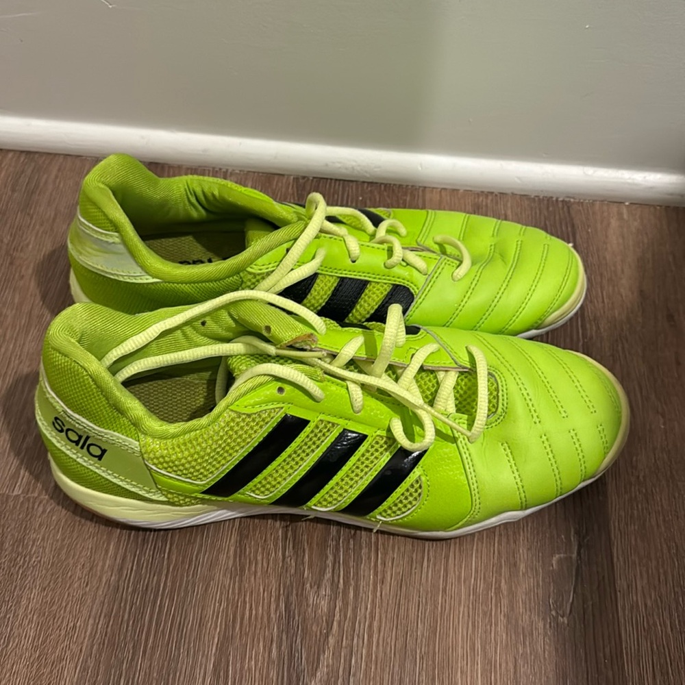 Men’s adidas sneakers
